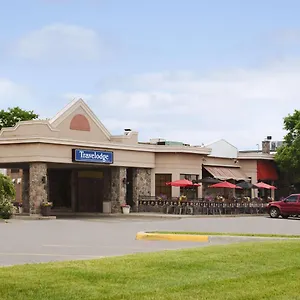 Travelodge By Wyndham - Waterloo Hotel