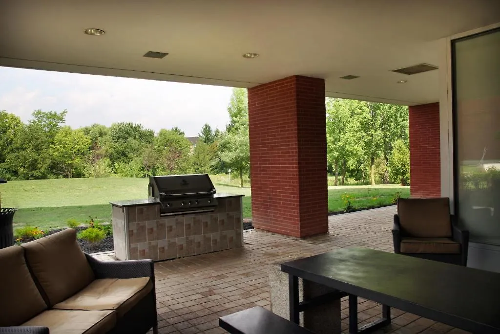 ** Hotel Residence & Conference Centre - Brampton Kanada